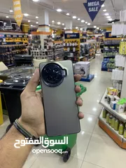  2 تكنو سبارك 20 برو بلس