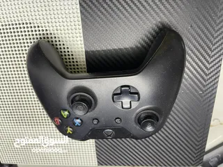  7 Xbox one s مع آيد