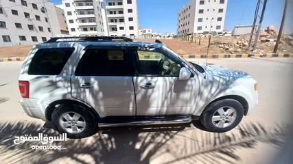  3 فورد اسكايب فل بفتحه فحص 3 جيد لون ابيض لؤلؤي بسعر مغري قابل للبدل