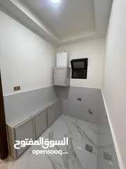  26 شقق فاخرة للبيع 184م الجبيهة، حي المنصور