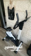  1 جهاز بسكليت كهربائي شبه جديد