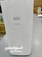  2 راوترات ثابتة 5g  و أيضا 4g