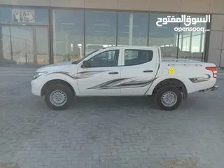  9 ميتسوبيشي L200 4\4 دبل كابينة زجاج كهرباء