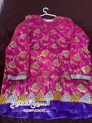  3 ملابس عمانية متنوعة