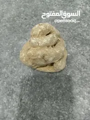  4 ما هذا الحجر؟