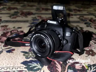  1 كاميرا كانون EOS D800 شبه جديد، مستخدم 100 صورة فقط للبيع في صنعاء