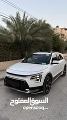  1 كيا نيرو هايبرد بالمواصفات الفخمه جدا