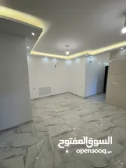  44 شقق فاخرة للبيع في أبو نصير من المالك مباشرة (  مساحة 85 م2 ، 105 م2 ، 157 م2  )