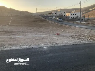  2 قطع اراضي 500م جريبا ام بريكة ، قوشان مستقل ، كامل الخدمات