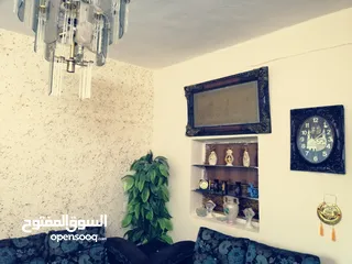  1 شقة طابقية للبيع ( طابق ارضي )