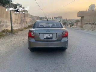  1 كيا ريو 2012