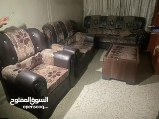  2 طقك كنب 9 مقاعد مع طاولة