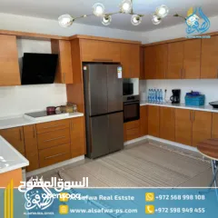  5 شقه مميزه للايجار المصايون قرب البنك العربي باطلاله جميله ومشمسه من كل الجهات