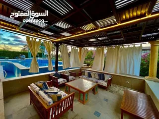  1 استاند الوان صف اول على الجولف والبحيرة في مراسي اريزو