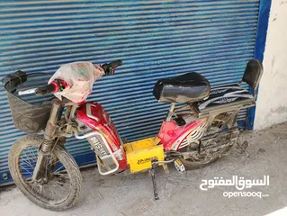  4 دراجه كهربائيه 5 بطاريات عزم ماشاء الله قوي سرعه 40كيلو متر في الساعه تتحمل وزن لغاية 120كيلو