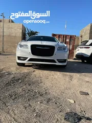  8 كرايسلر C300