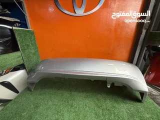  12 صدام خلفي تويوتا بريوس 2010-2015  اصلي مستعمل بحالة جيده موضوح بصور  Toyota Prius 2010-2015