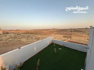 11 مزرعة و شاليه فاخر للبيع