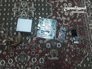  1 قطع كمبيوتر كل اشي شغال%100 شوف الوصف