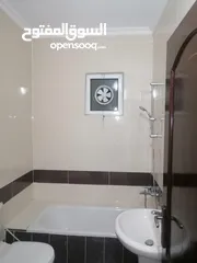  8 شقه سوبر ديلوكس للبيع