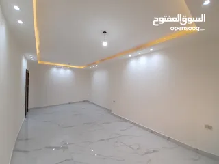  15 شقة شبه أرضية باجمل مناطق شفا بدران مساحة 150م مع تراس وكراج ومدخل خاص للبيع