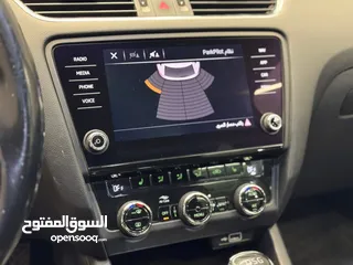  7 Skoda Octavia station