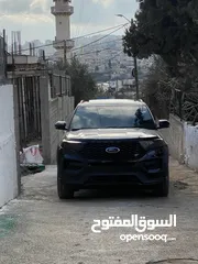  4 Ford explorer st