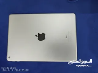  2 ايباد جيل خامس 2017, ذاكرة 128، رام 2 غيغا، بطارية مسبتها 94٪ د، مستعمل بحالة الوكالة خالي من تلشخوط