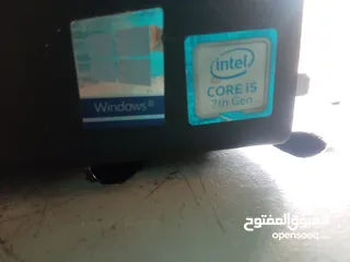  2 كمبيوتر مكتبي Lenovo بمواصفات ممتازة i5-7400 بس ناقصو الواجهة الأمامية لجهاز  بس شغال الف