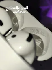  8 سماعة بتنسيك همومك اكتشف قوة الأداء مع سماعات AirPods 4.. الجيل الرابع والاحدث من سماعات ايربودز