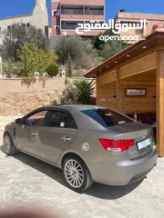  3 كيا فورتي 2009 فل الفل مع فتحة سقف أصلية وبصمة