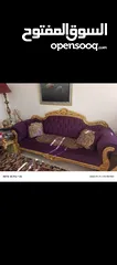  1 كنابايه ثلاثيه مع طاوله ملبس ورق ذهب استعمال بسيط للبيع ولي ناوي ما بنقصر