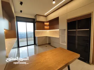  3 شقة فخمة للبيع – الطيرة امتداد شارع المطل