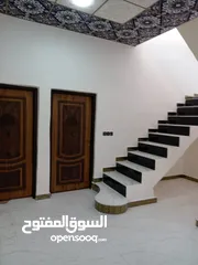  9 قطع وبيوت للبيع