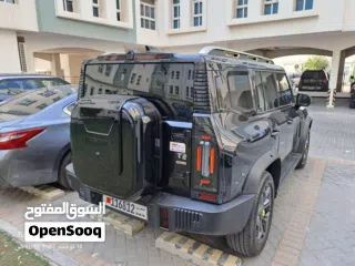  5 جيتور تي 2 اسود 2025 اسود من الخارج والداخل بيج سيارة فخمة وانيقة الاستعمال اليومي و المناسبات