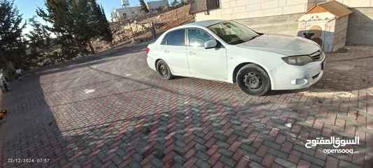  3 سيارة سوبارو امبيرزا B3
