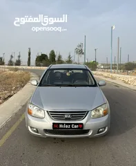  2 سيراتو 1600 بنزين اوتومات سيارة بيتية ممتازة يد ثانية عداد 155 الف km