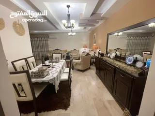  1 غرفة سفره تفصيل  استعمال خفيف شبه جديده