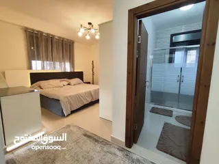  14 شقة مفروشة سوبر ديلوكس للإيجار – عين مصباح  قلب رام الله