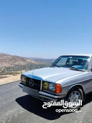  4 مرسيدس بنز w123