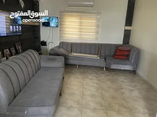  1 كورنر للبيع