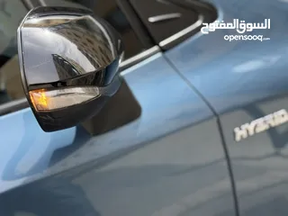  11 ‎تويوتا كورولا 2020 هاتشباك هايبرد (حرة جديد) بحالة الوكالة مميزة