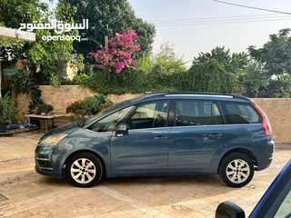  1 ستروين  C4 بيكاسو