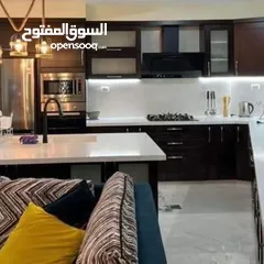  3 شقه مفروشه مميزه للايجار في البيره قرب شار ع القدس