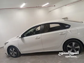  10 للبيع كيا سيراتو موديل 2019 اربعه  سلندر صبغ وكاله عدا قطعتين  For sale Kia Cerato, model 2019, four