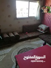  3 غرفه قعده عربيه مع تلفزيون 29بوصه وصحن ولاقط
