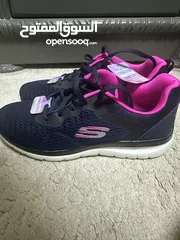  1 بوت جديد sketchers