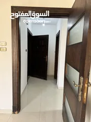  6 شقة طابق ثالث + روف في منطقة ربوة عبدون بمساحة اجمالية 325 متر