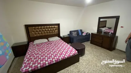  2 غرفه نوم كامله مع الفرشه للبيع
