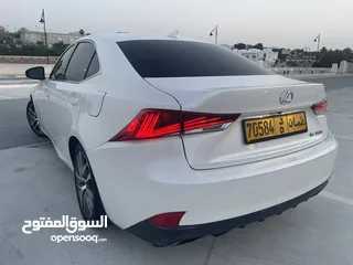  6 Lexus IS 300 2018 لكزس اي اس نظيفة جداً